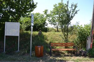 Úprava okolia autobusových zastávok (Obec Štefanovičová)